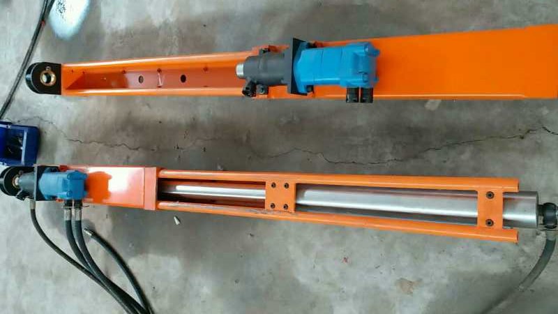 山西外建隊(duì)：我想買一臺(tái)石家莊探水鉆機(jī)。